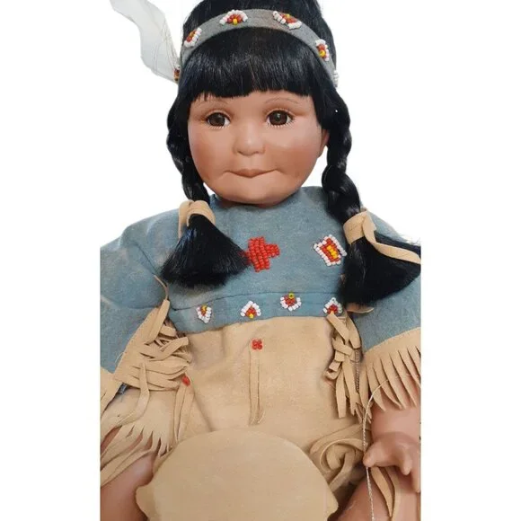 Song of the Sioux Porcelain Native American Doll by Gregory Perillo Danbury Mint - Picture 4 of 4